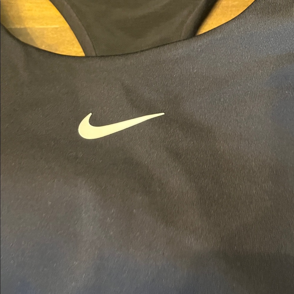 Nike Black long line workout top small - Picture 2 of 4